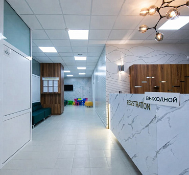 12 апреля 2026 года - выходной день